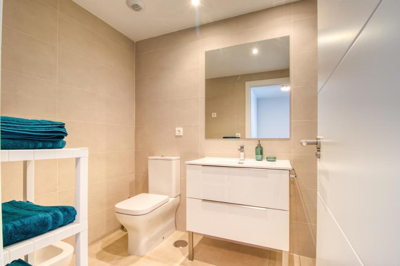 Newly Constructed 2 Bed Apartment With Sea Views Casares Eksteriør bilde