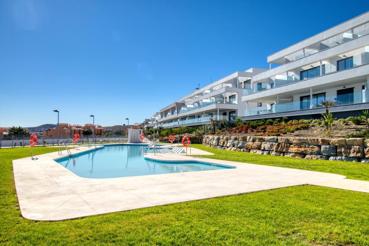 Newly Constructed 2 Bed Apartment With Sea Views Casares Eksteriør bilde